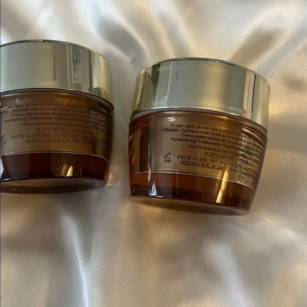 Estée Lauder Gold Revitalizing Supreme + Youth Power Creme Set of 2 - .5 Oz each - Picture 4 of 7